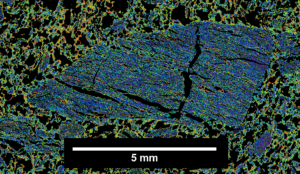 Image 2. Blue, inert, angular Semifusinite